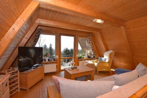 Finnh�tte Im Herzen Des Th�ringer Wald/ Haus Alwin