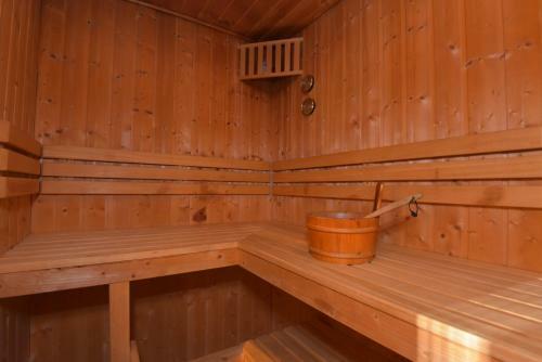 Finnh�tte Im Herzen Des Th�ringer Wald/ Haus Alwin