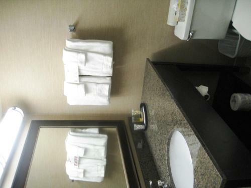 Hotel Red Deer Lodge