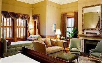 Hotel Wentworth Mansion