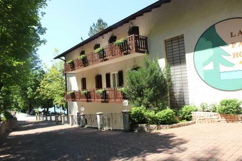 Lago Park Hotel