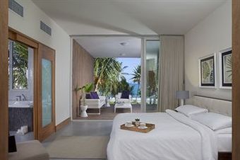 Apartamentos Ultravioleta Boutique Residences