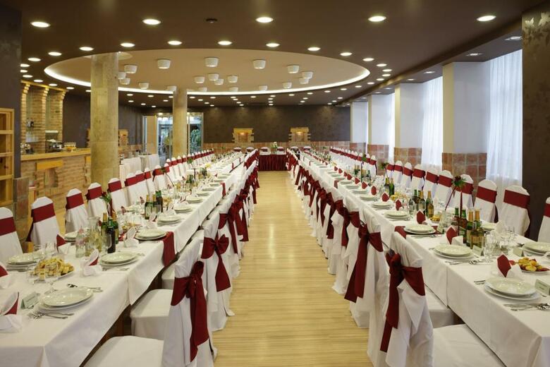 Laterum Konferencia �s Wellness Hotel
