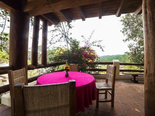 Hotel Las Pi�as Avandaro