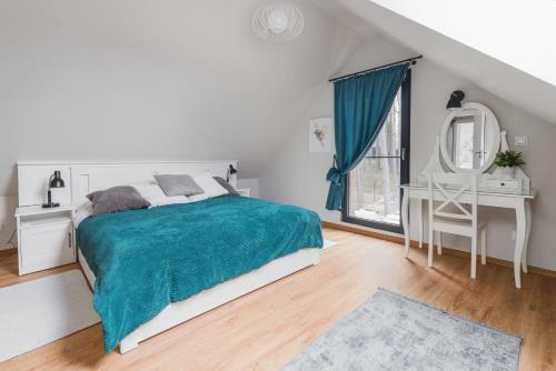 Nad Jeziorem By Downtown Apartments