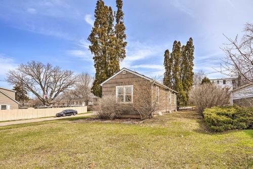 Convenient Dubuque Home Less Than 2 Mi To Downtown!