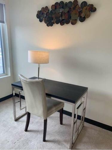 Apartamento Huge, Modern 1bdrm Near Downtown Des Moines