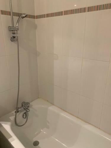 Bed & Breakfast Chambre Dans Appartement - Compi�gne