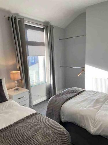 Stylish And Modern 3 Bed Property Close To Docks