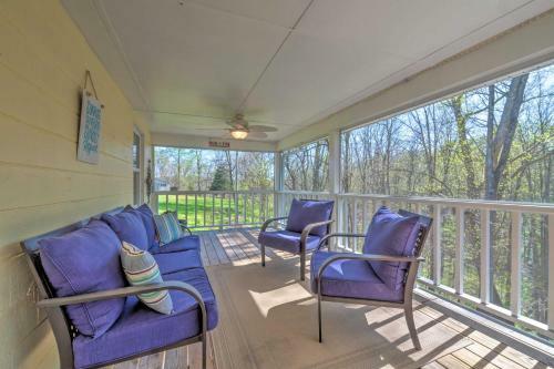 Spacious Home Less Than 3 Mi To Conley Bottom Marina!