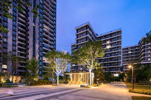 Locals Apartment Place 80