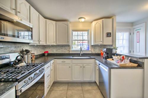 Historic Bath Home, Walk To Waterfront Park!