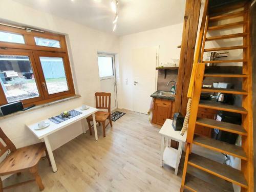 Apartamento Ferienhaus Rh�ner Auszeit