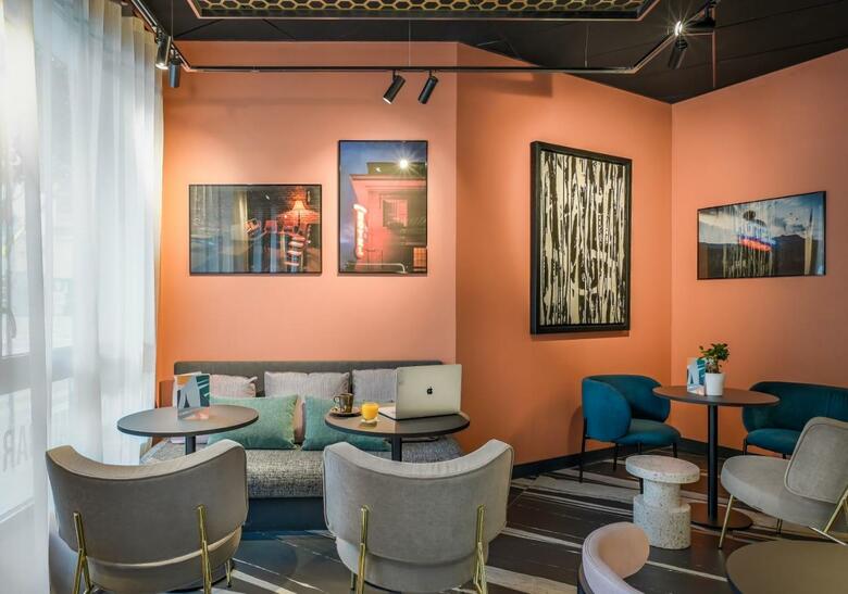 Hotel Tribe Paris La Defense Esplanade