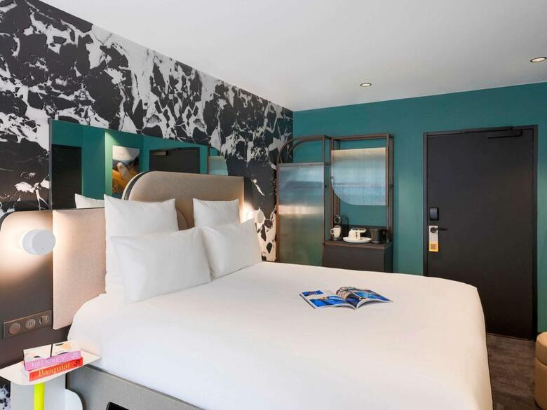 Hotel Tribe Paris La Defense Esplanade