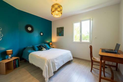 Bungalow Confortable Avec Piscine