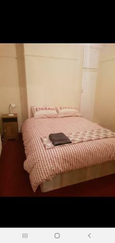 Entire House,sleeps 11,free Parking