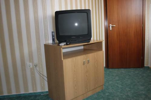Orwa Vend�gh�z
