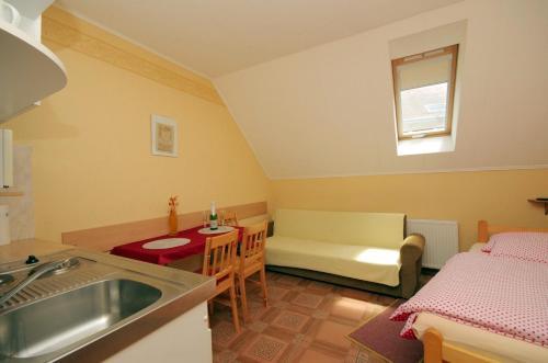 Apartmanh�z Gyula