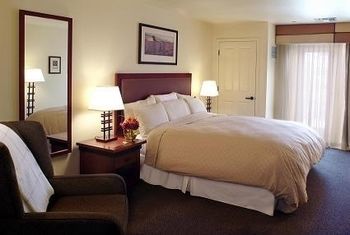 Larkspur Landing Sunnyvale-an All-suite Hotel