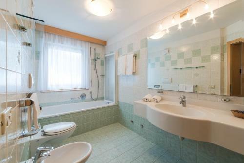 Aparthotel Residence Chalet Pinis