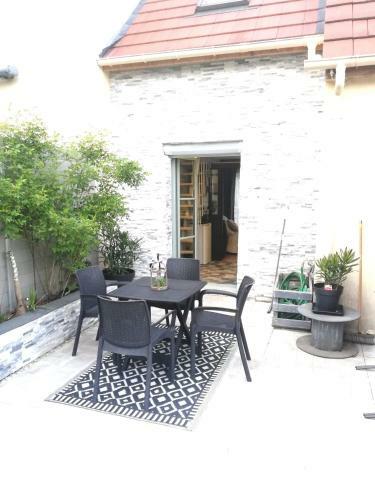 Hostal Studio Duplex Avec Entr�e Priv�e � 10mn De Disney