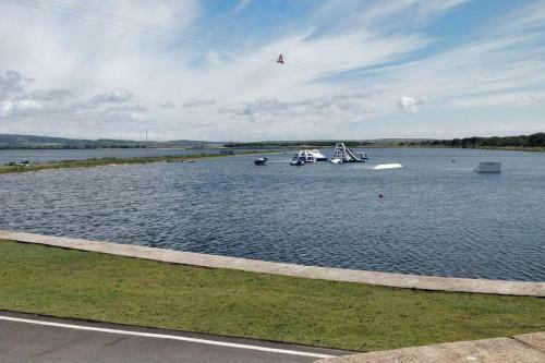 Cosy Modern Victorian 2 Bed Terrace