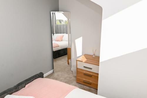 Apartamento Cozy 2-bed House Close To Morley Town Centre