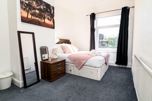 Apartamento Cozy 2-bed House Close To Morley Town Centre