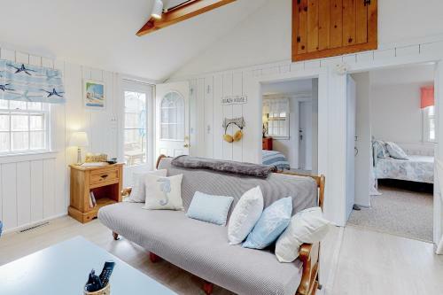 37 Bassett