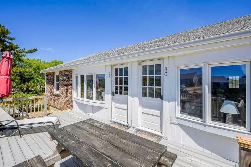 Beachside Bungalow - B