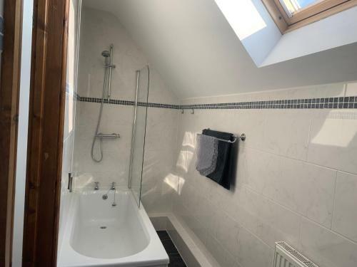 Meals Farm Holiday Cottages - The Millhouse
