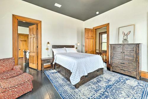 Spacious Montague Home - Walk To Breweries!