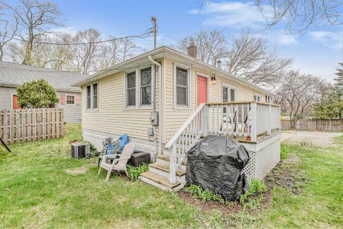Nantucket Cottage In New Buffalo