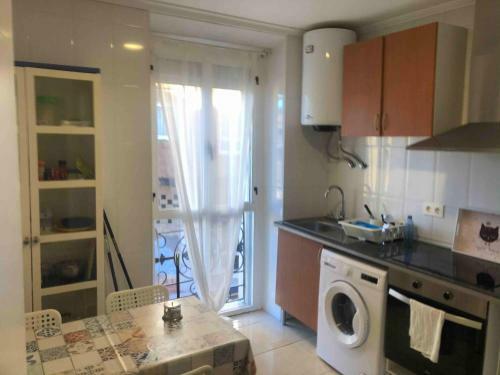 Apartamento Eysines 34 1 Izq, Cerca Playa De Salinas