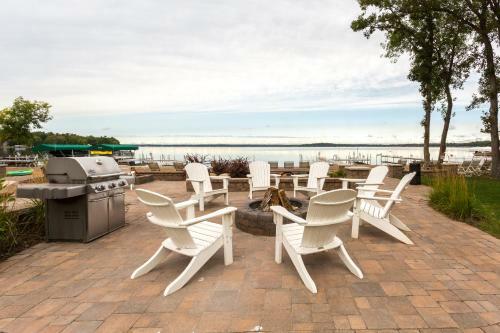 Apartamento Bay Colony Unit 763- Lower