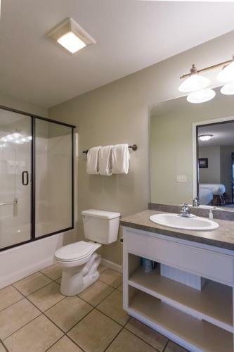 Apartamento Bay Colony Unit 763- Lower