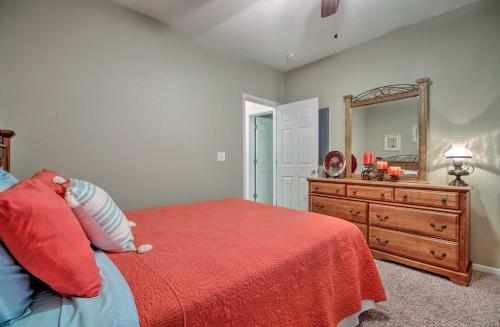 Apartamento Spacious Lakefront Condo With Community Pools!