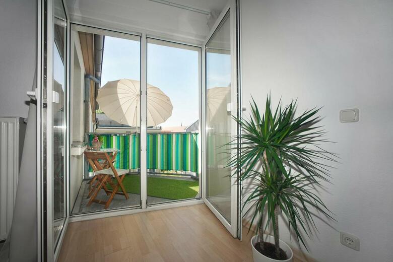 Apartamento Top Lage, Modern & Cozy N�he Hbf, Netflix+wifi