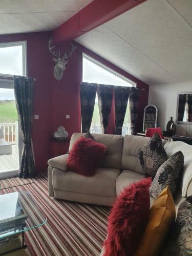 Summer Bay Lodge