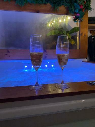 Apartamento Suite Priv�e Tha� / Jacuzzi, Home Cin�ma, Jardin