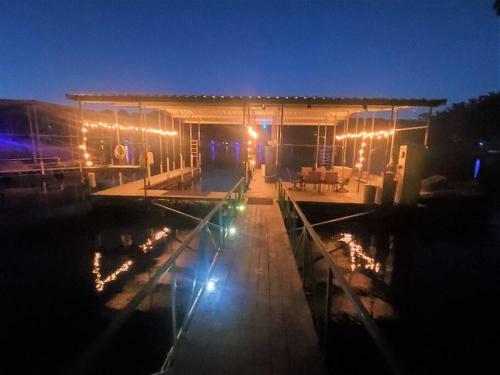 The Anchor House - Beautiful And Spacious Vacation Retreat