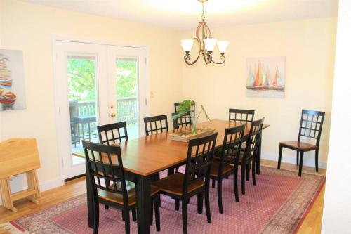 The Anchor House - Beautiful And Spacious Vacation Retreat