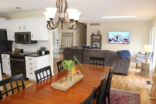 The Anchor House - Beautiful And Spacious Vacation Retreat