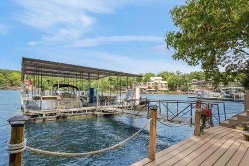 The Anchor House - Beautiful And Spacious Vacation Retreat