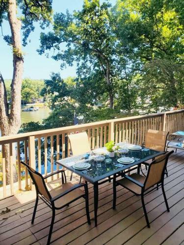 The Anchor House - Beautiful And Spacious Vacation Retreat