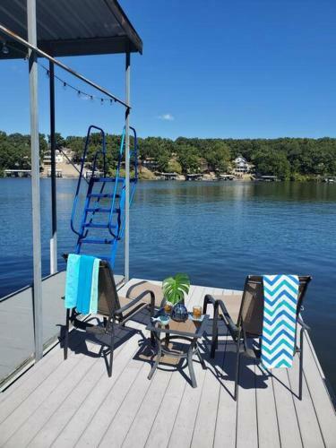The Anchor House - Beautiful And Spacious Vacation Retreat