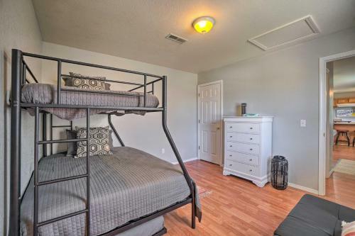 Charming One-level Home With Deck, Walk To Dtwn