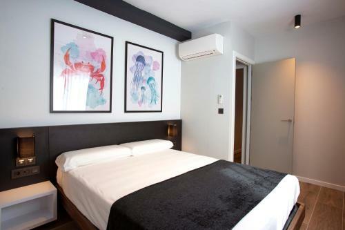 Apartamentos La Espada�a