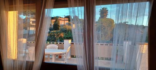 Apartamento Agradable Casa Con Terraza En S'agar�